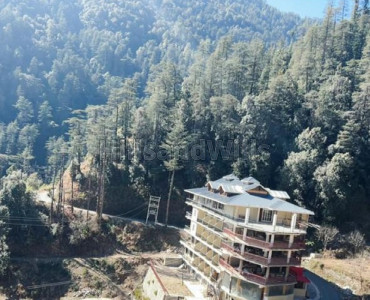 20000 sq. ft hotel for sale  in kufri chail road near kufri shimla along with 4 bigha land