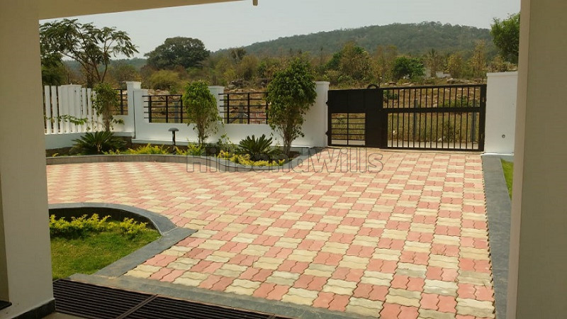 ₹15 Cr&nbsp;|&nbsp;32000 sq. ft resort for sale  in yelagiri along with 1.74 acres land