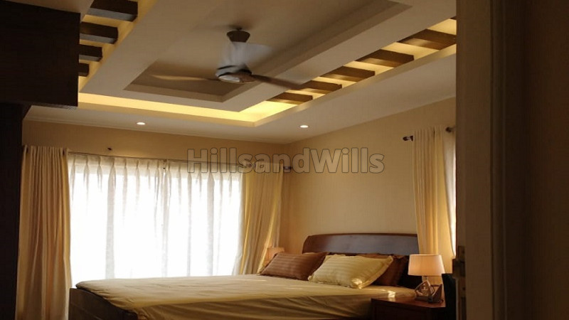 ₹15 Cr&nbsp;|&nbsp;32000 sq. ft resort for sale  in yelagiri along with 1.74 acres land