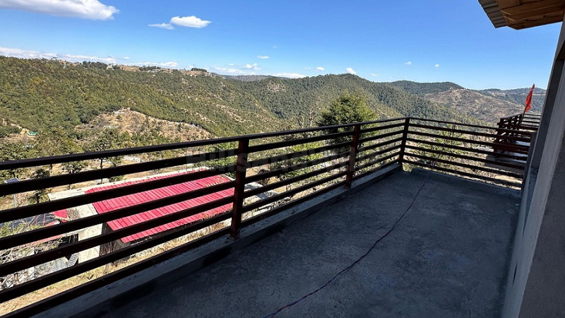 ₹1.77 Cr&nbsp;|&nbsp;4100 sq. ft homestay for sale  in mukteshwar nainital along with 3.5 nali land