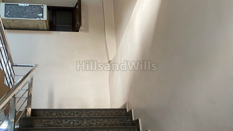 ₹1.70 Cr&nbsp;|&nbsp;1200 sq. ft showroom for sale  in palampur dharamshala along with 1400 sq.ft. land