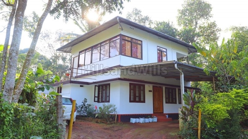 ₹55 Lac | 1500 sq. ft homestay for sale in chithirapuram munnar along with 7 cents land