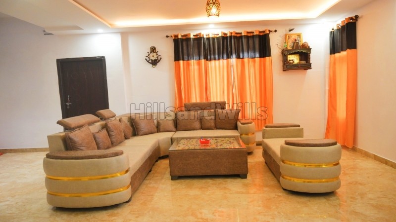 ₹2.20 Cr&nbsp;|&nbsp;4bhk cottage for sale  in shoghi waknaghat shimla