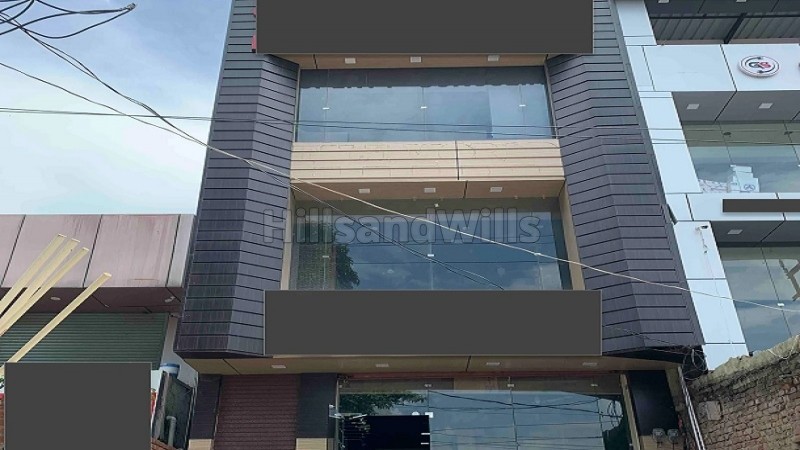 ₹4 Cr&nbsp;|&nbsp;2000 sq. ft complex for sale  in gumaniwala rishikesh along with 2520 sq.ft. land
