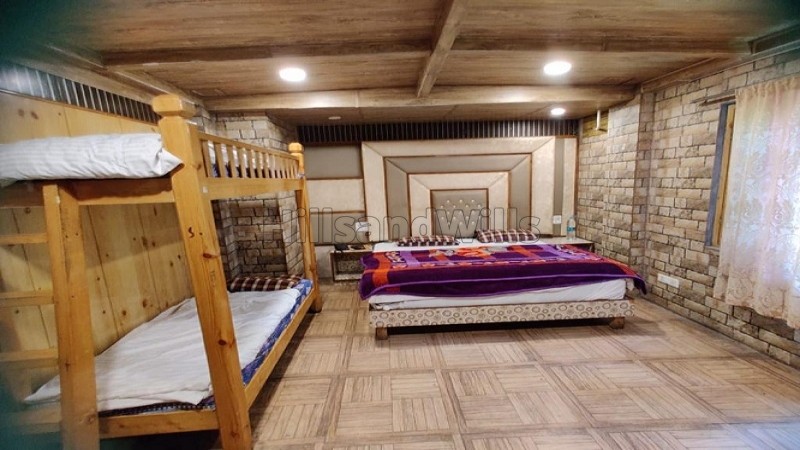 ₹7.50 Cr | 260 sq. meter hotel for sale in mall road shimla along with 260 sq.meter land