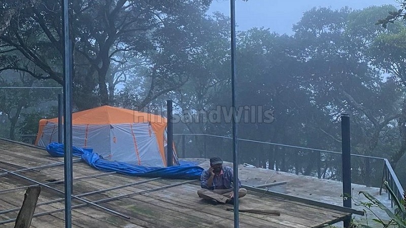 ₹2.50 Cr&nbsp;|&nbsp;500 sq. ft resort for sale  in chinnakanal munnar along with 2.15 acres land