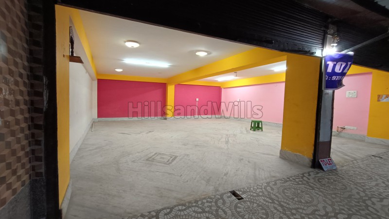 ₹18 K&nbsp;|&nbsp;450 sq. ft shop for rent  in iskcon mandir road siliguri
