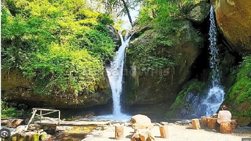 ₹2.10 Cr&nbsp;|&nbsp;23.5 biswa commerical land for sale  opposite to sajla water falls kullu-manali