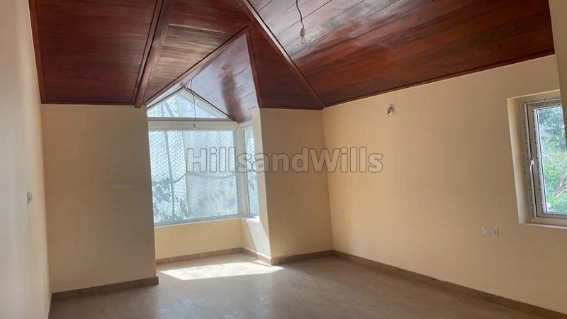 ₹3.20 Cr&nbsp;|&nbsp;3bhk villa for sale  in sims park coonoor