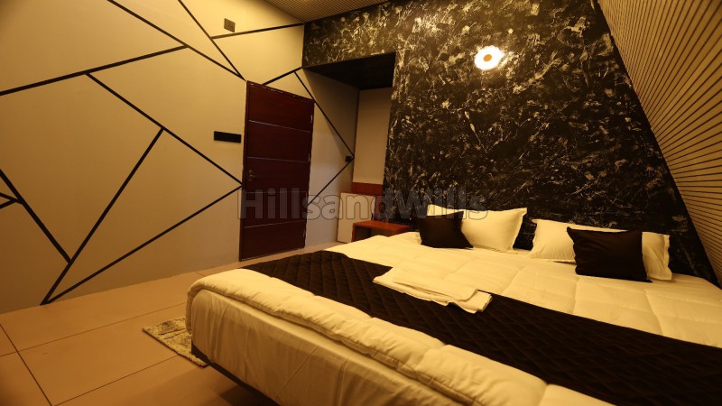 ₹59 Lac&nbsp;|&nbsp;21 cents  agriculture land with wooden house for sale  in kodaikanal