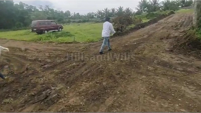 ₹17 Lac&nbsp;|&nbsp;10 cents residential plot for sale  near sholayur anaikatti