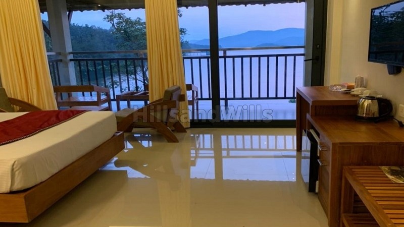 ₹6.50 Cr&nbsp;|&nbsp;10bhk  resort for sale  in padinjaratahara wayanad