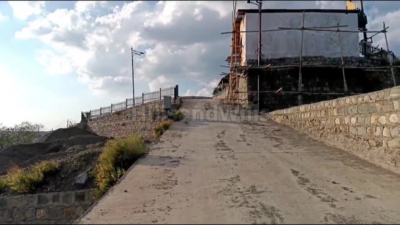 ₹8.10 Cr&nbsp;|&nbsp;1350 sq.yards residential plot for sale  in sahastradhara road dehradun