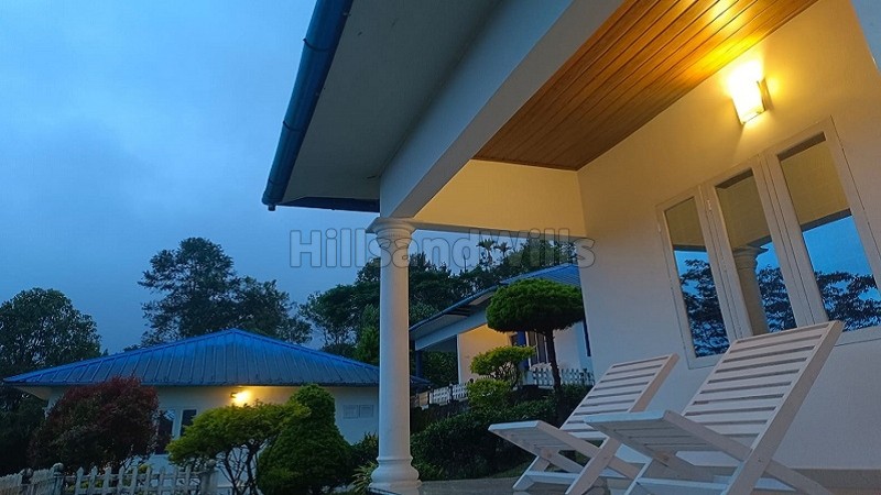 ₹7 Cr&nbsp;|&nbsp;4100 sq. ft resort for sale  in anachal munnar along with 52 cents land