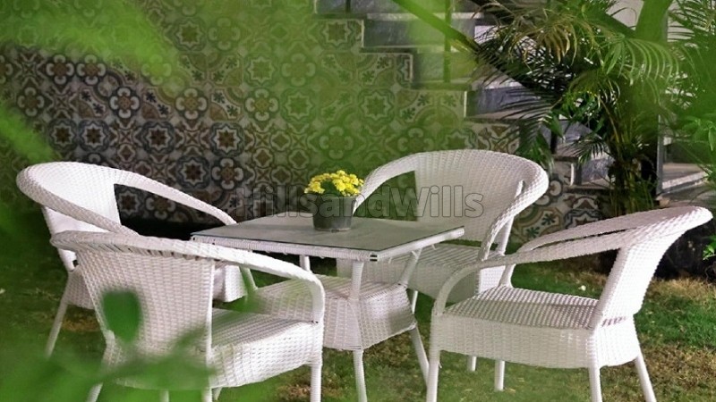 ₹12 Cr&nbsp;|&nbsp;15000 sq. ft resort for sale  in kotabagh nainital along with 81648 sq.ft. land