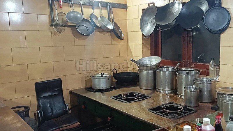 ₹65 Lac&nbsp;|&nbsp;2300 sq. ft restaurant for lease  in manali kullu-manali along with 1150 sq.ft. land