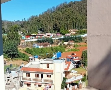 5bhk cottage for sale  in doddabetta road ooty