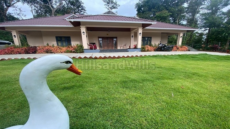 ₹2.75 Cr&nbsp;|&nbsp;3bhk villa for sale  in murnad, coorg