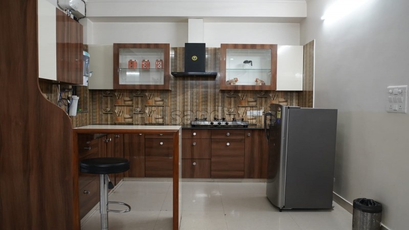 ₹10.20 Cr | 5000 sq. ft homestay for sale in mussorie road dehradun along with 506 sq.meter land