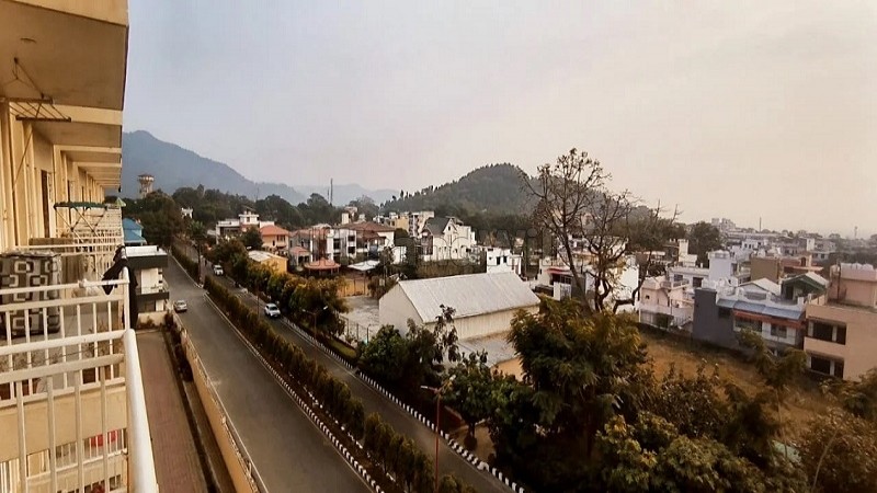 ₹1.30 Cr | 4bhk apartment for sale in sahastradhara road dehradun