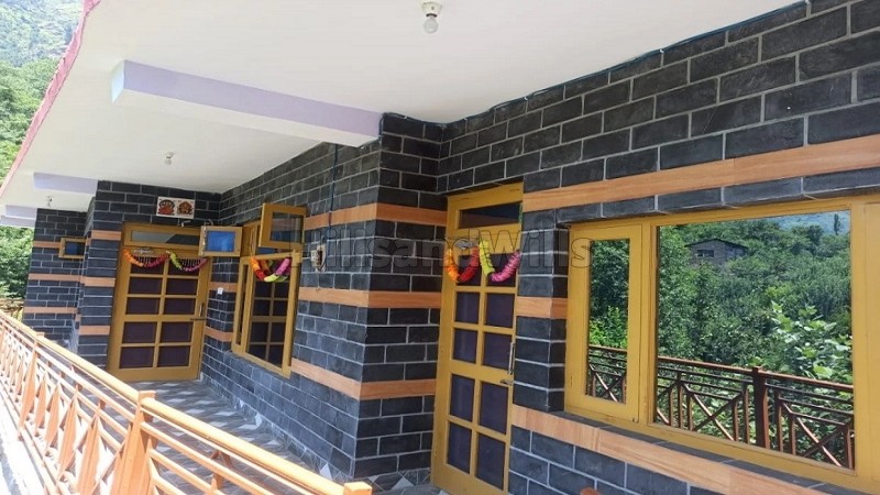 ₹25 K&nbsp;|&nbsp;1500 sq. ft homestay for lease  in near raison kullu-manali