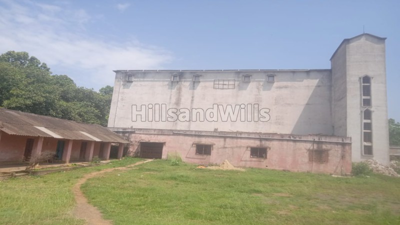 ₹7 Cr&nbsp;|&nbsp;18000 sq. ft warehouse for sale  in sana ghagara keonjhar along with 2 acres land