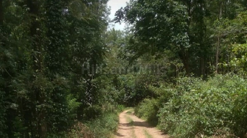 ₹75.73 Lac&nbsp;|&nbsp;11652 sq.ft. agriculture land for sale  in semmanatham yercaud
