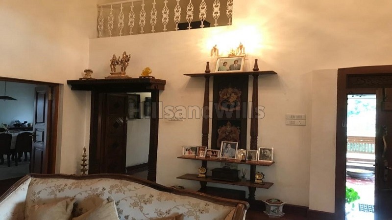 ₹12 Cr&nbsp;|&nbsp;4bhk villa for sale  above ooty lake, ooty