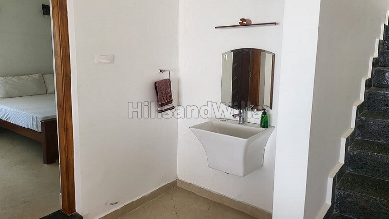 ₹2 Cr&nbsp;|&nbsp;3bhk independent house for sale  in hubathalai coonoor