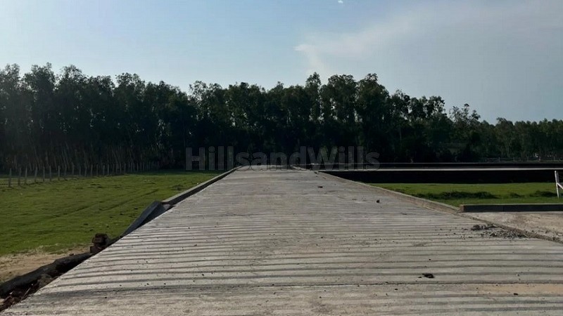 ₹35.70 Lac&nbsp;|&nbsp;225 sq.yards residential plot for sale  in ganeshpur dehradun