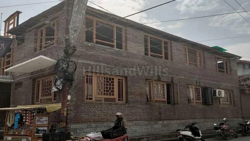 ₹3.70 Cr&nbsp;|&nbsp;15bhk independent house for sale  in new secretariat road srinagar