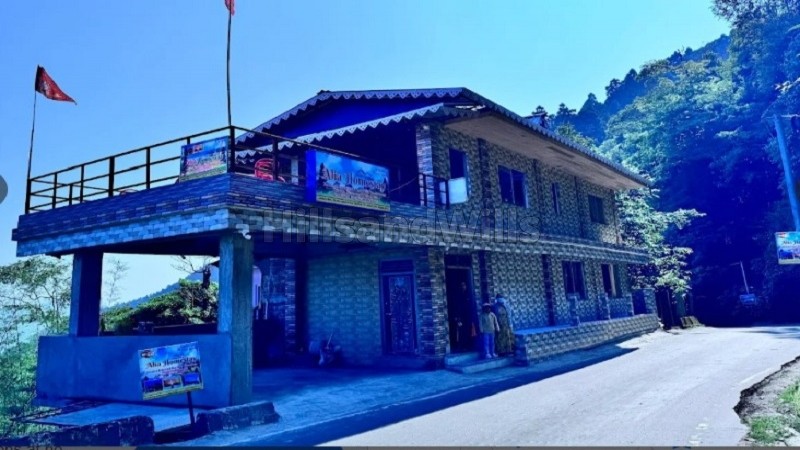 ₹1 Cr | 1200 sq. ft homestay for sale in lamahatta darjeeling along with 2.5 decimal land