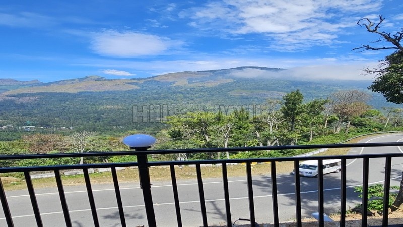 ₹1.30 Cr&nbsp;|&nbsp;3bhk  premium cottage for sale  in poopara, munnar