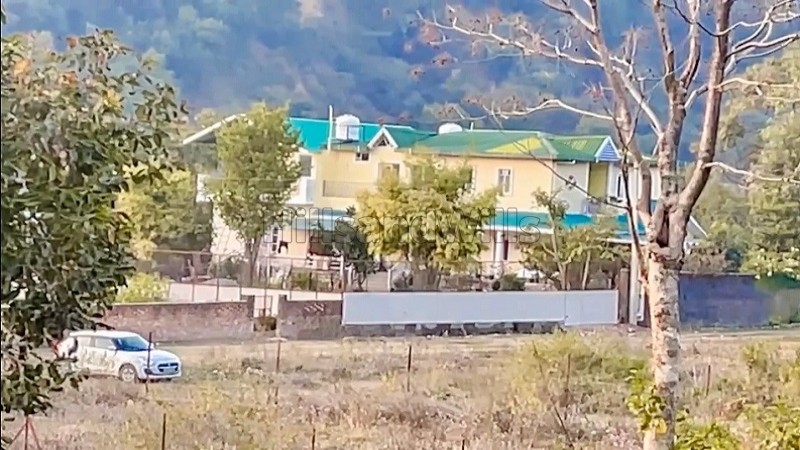 ₹97 Lac&nbsp;|&nbsp;300 sq.yards  gated community plot for sale  in pondha dehradun