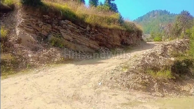 ₹5 Cr&nbsp;|&nbsp;900 sq.meter commerical land for sale  in mukteshwar nainital