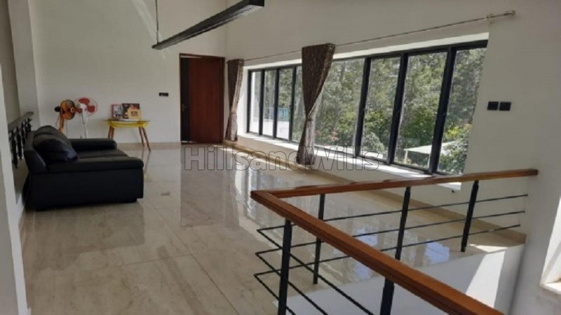 ₹7.50 Cr | 8bhk cottage with 3 bhk owners bungalow for sale in kotagiri