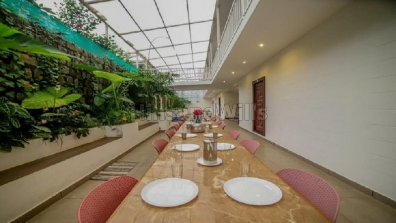 ₹7.50 Cr | 8bhk cottage with 3 bhk owners bungalow for sale in kotagiri