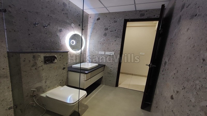 ₹2.45 Cr&nbsp;|&nbsp;3bhk apartment for sale  in zirakpur solan