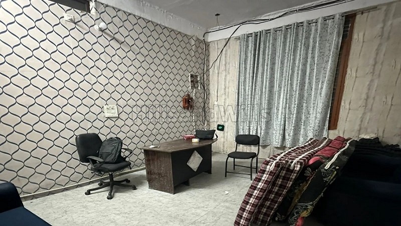 ₹45 K&nbsp;|&nbsp;5000 sq. ft cafe for rent  in kuanwala dehradun