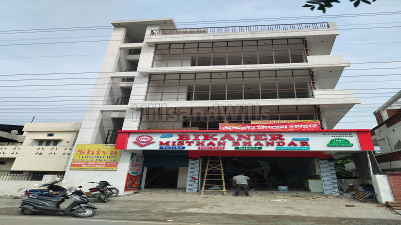 ₹1.50 Lac&nbsp;|&nbsp;1350 sq. ft office space for rent  in nehru colony dehradun along with 220 sq.yards land