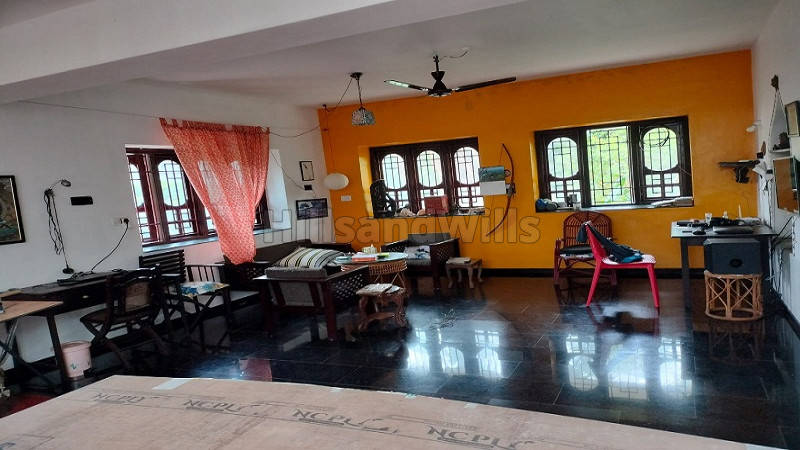 ₹2 Cr&nbsp;|&nbsp;3bhk independent house for sale  in kumily, off munnar road, idukki