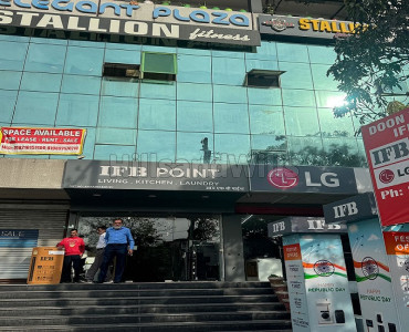 540 sq. ft shop for rent  near araghar chowk. dehradun