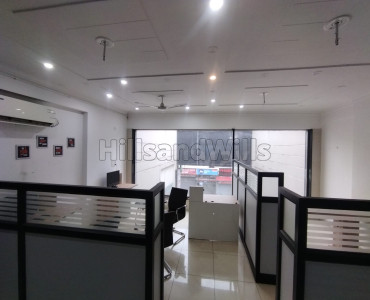 1100 sq. ft office space for rent  in dharampur dehradun