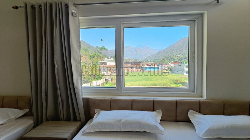 ₹15 Lac&nbsp;|&nbsp;422.98 sq. meter hotel for lease  in matali, uttarkashi city, uttarakhand along with 617 sq.meter land