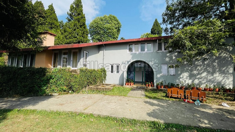 ₹50 Lac | 5bhk luxury villa for lease in mall road mussoorie