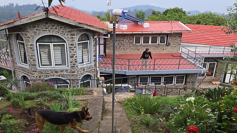 ₹40 Cr&nbsp;|&nbsp;8bhk  farmhouse with estate for sale  in bear shola hill kodaikanal