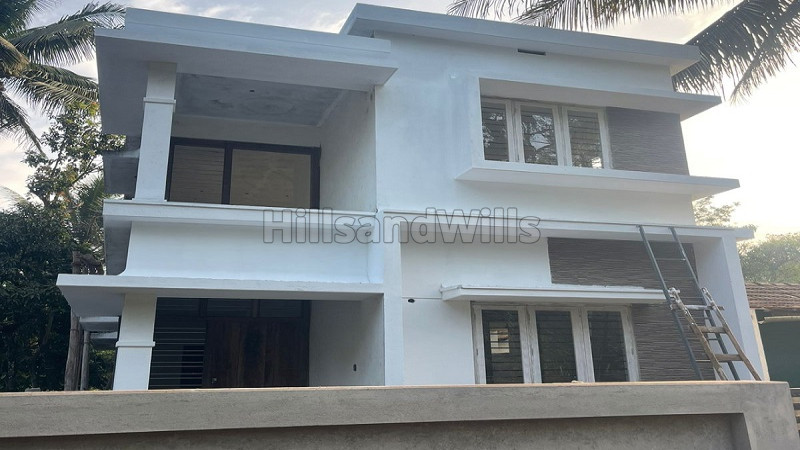 ₹53 Lac | 4bhk independent house for sale in nelliahudikeri coorg