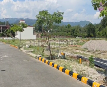 156 sq.yards residential plot for sale  in bisht gaon dehradun