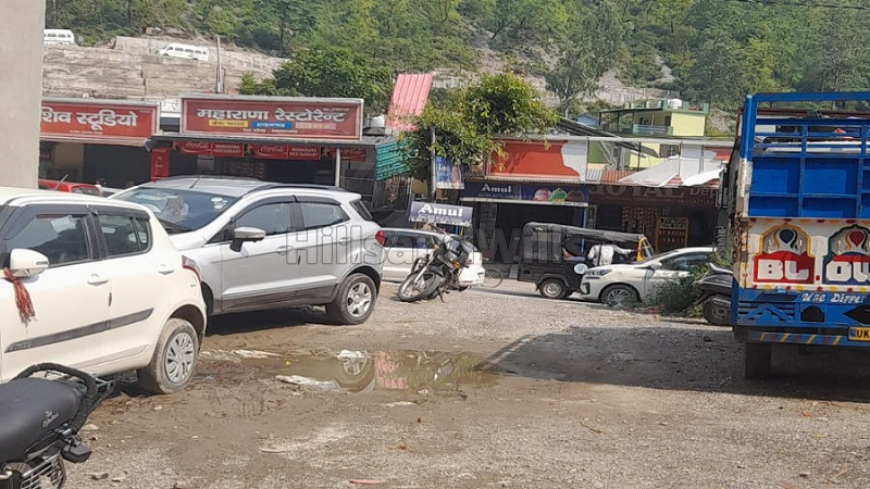 ₹6 Cr&nbsp;|&nbsp;2400 sq.ft. commerical land for sale  in sahastradhara dehradun
