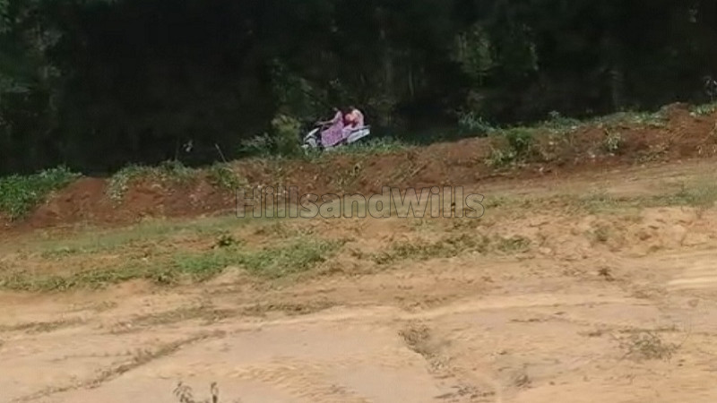 ₹4.20 Cr | 70 cents commerical land for sale in semmedu kolli hills